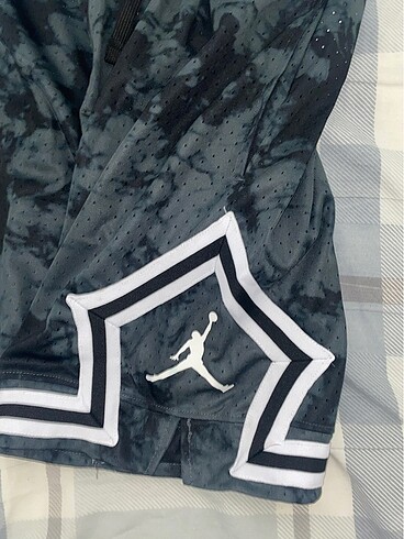 Nike jordan diamond short
