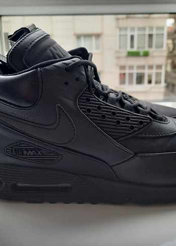 42 Beden siyah Renk Nike bot