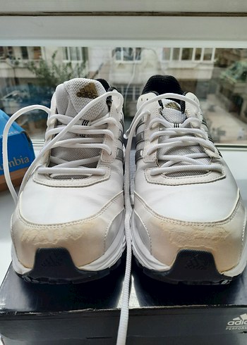 44 Beden adidas spor ayakkabı
