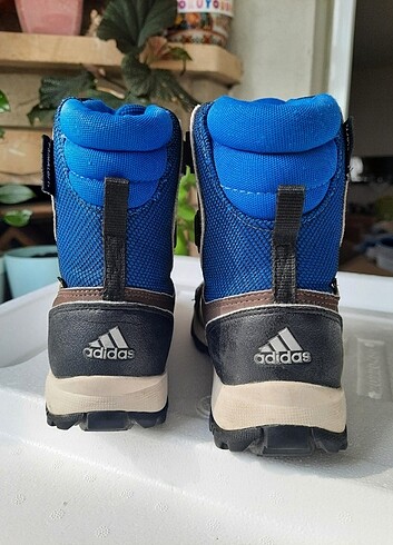 30 Beden adidas çocuk gore-tex bot