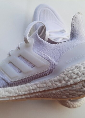 adidas ultra boost 22