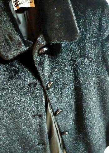 Düğmeli Siyah Midi Kadın Kaban - Görsel 3