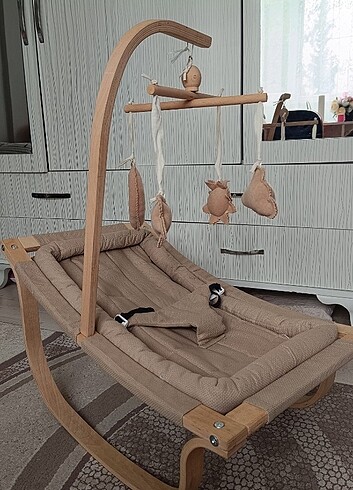 Anakucağı ahşap ebebek 
