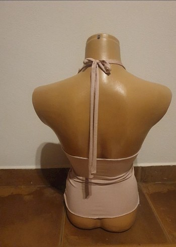 Siyah V Yaka İnce Askılı Gotik Atlet - Görsel 4