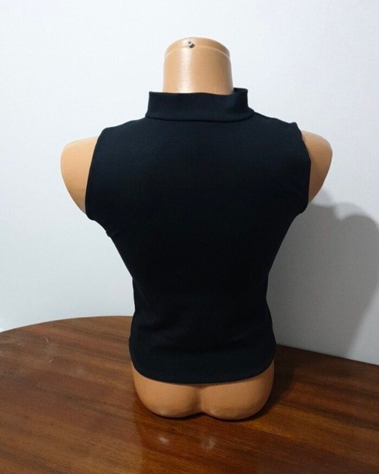 Siyah Halter Yaka Gotik Mini Kadın Atlet - Görsel 2