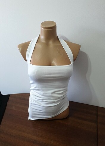 Urban Outfitters Xs.s.m.l.xl bedenleri mevcut
