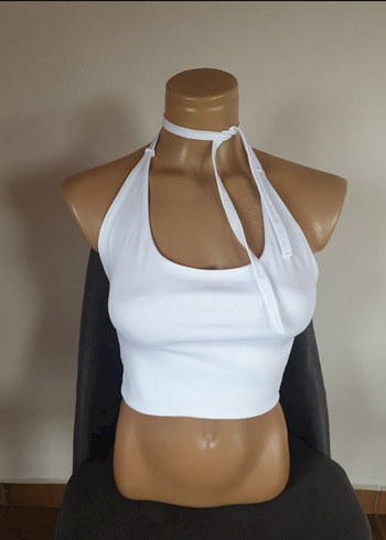 Bershka Siyah Halter Yaka Crop Top