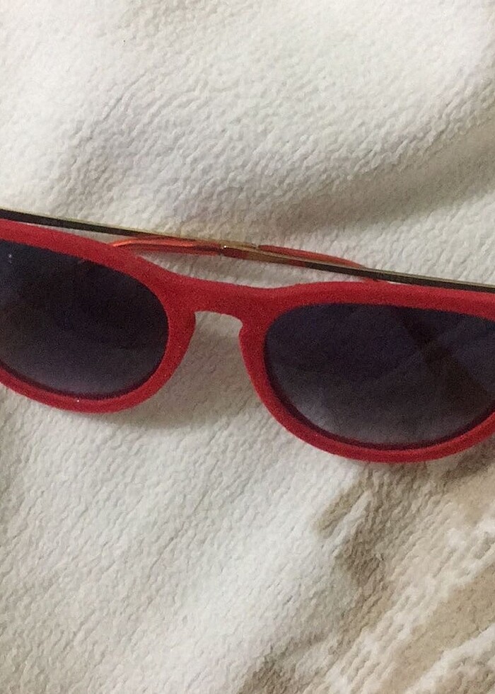 Şık güneş gözlüğü - Görsel 2