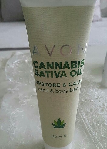 Beden Avon canvanis 2 li set
