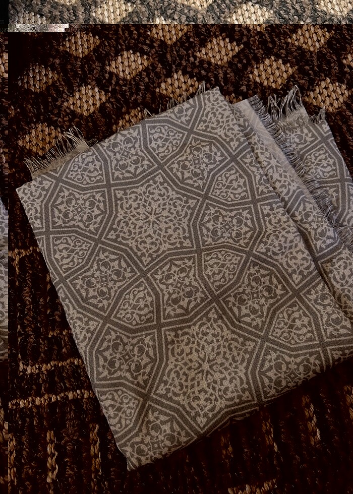 Desenli şal - Görsel 2