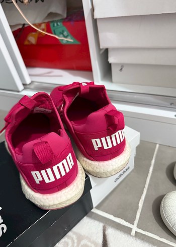 37 Beden pembe Renk Puma spor ayakkabı