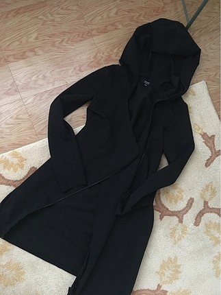 m Beden Arkası lastikli önü fermuarlı hırka