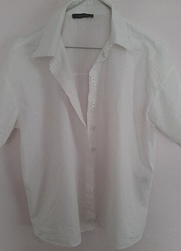 Trendyol & Milla Beyaz gömlek kısa kol