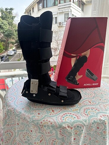 Aşil botu