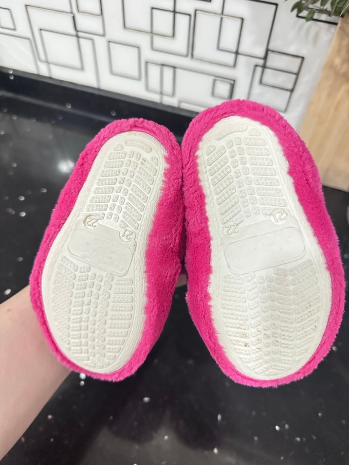 Kızlar için Renkli Nakışlı Sıcak Terlik - Görsel 3