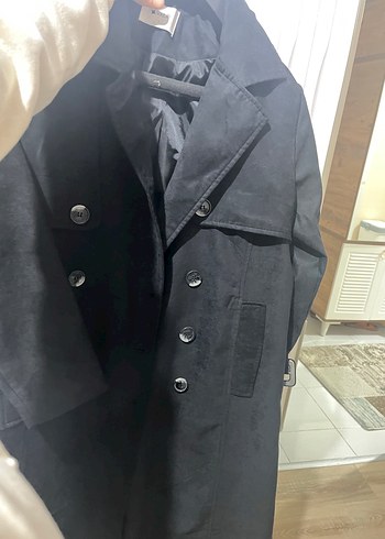 LC Waikiki Sik Ve Rahat Siyah Uzun Kaban