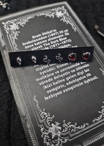 Siyah Gotik Punk Küpe Seti