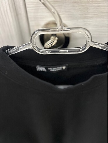 zara tshirt