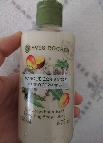 Yves rocher mangolu vucut sutu