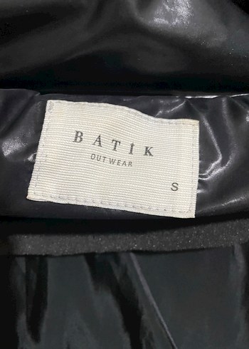 Batik Parlak mont