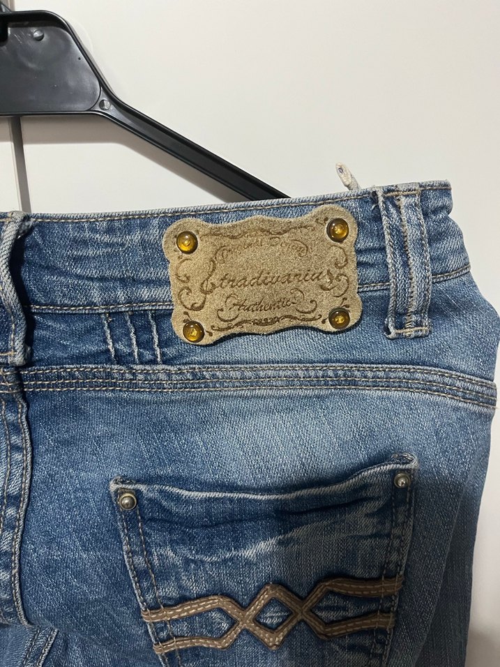 Stradivarius Mavi Kadın Bol Kesim Kot Pantolon - Görsel 3