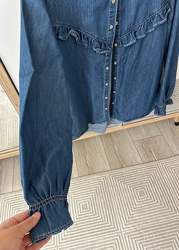 Diğer Kadın Mavi Denim Fırfırlı Gömlek