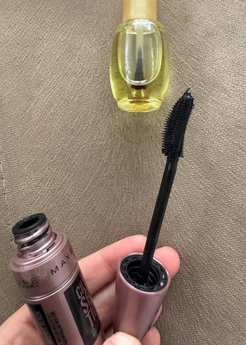 Maybelline Lash Sensational Maskara - Görsel 2
