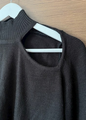 Siyah Asimetrik Yaka Triko Kadın Kazak - Görsel 2