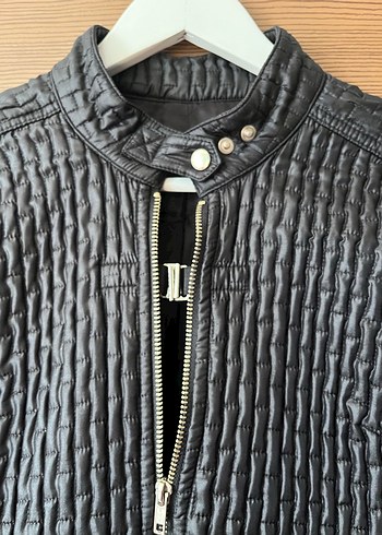 Kadın Siyah Kapitone Ceket - Görsel 3