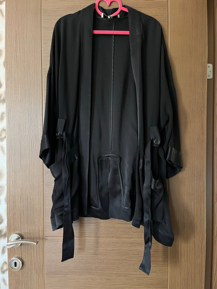 Siyah Kuşaklı Midi Ceket - Görsel 2