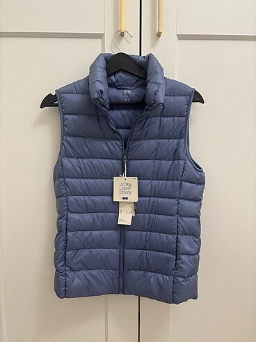 Uniqlo Şişme Yelek
