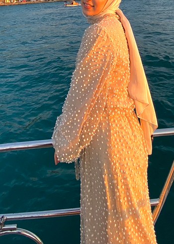 İnci detaylı, elbise - Görsel 2