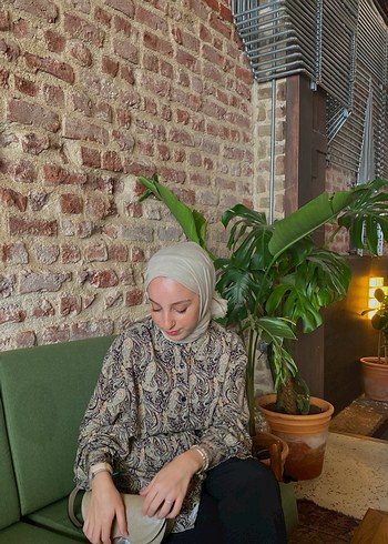 Bej Şal Desenli Vintage Kadın Gömlek - Görsel 3