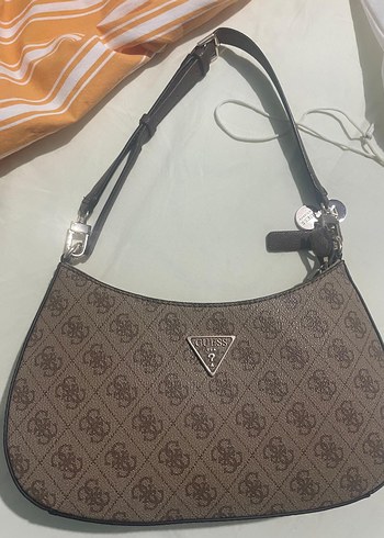 Guess Baskılı Kahverengi Kadın Omuz Çantası