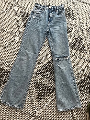 Stradivarius İspanyol jean stradi