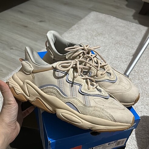 Adidas Ozweego