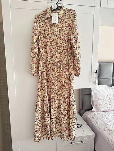 lc waikiki modest çiçekli tesettür elbise