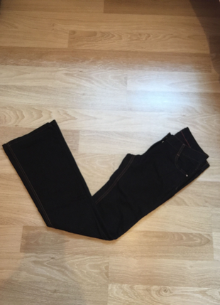 Siyah likralı toparlayıcı ispanyol paça pantolon