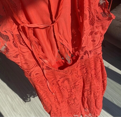 xs Beden kırmızı Renk H&M kırmızı XS S likralı sırt dekolteli elbise