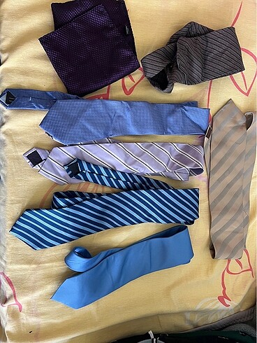 Cesitli marka kravatlar