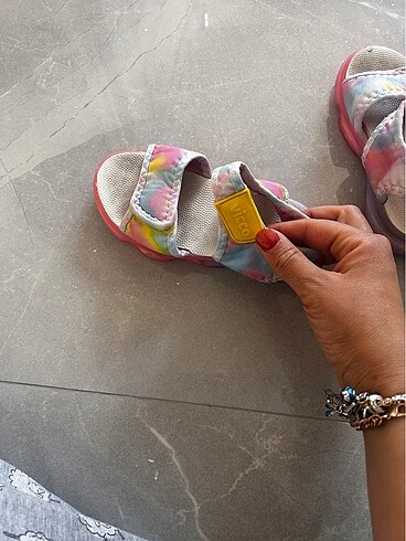 27 Beden Kız çocuk sandalet