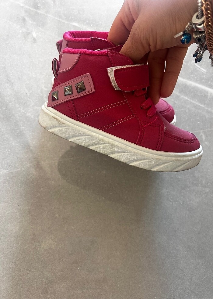 Kız çocuk bot - Görsel 3