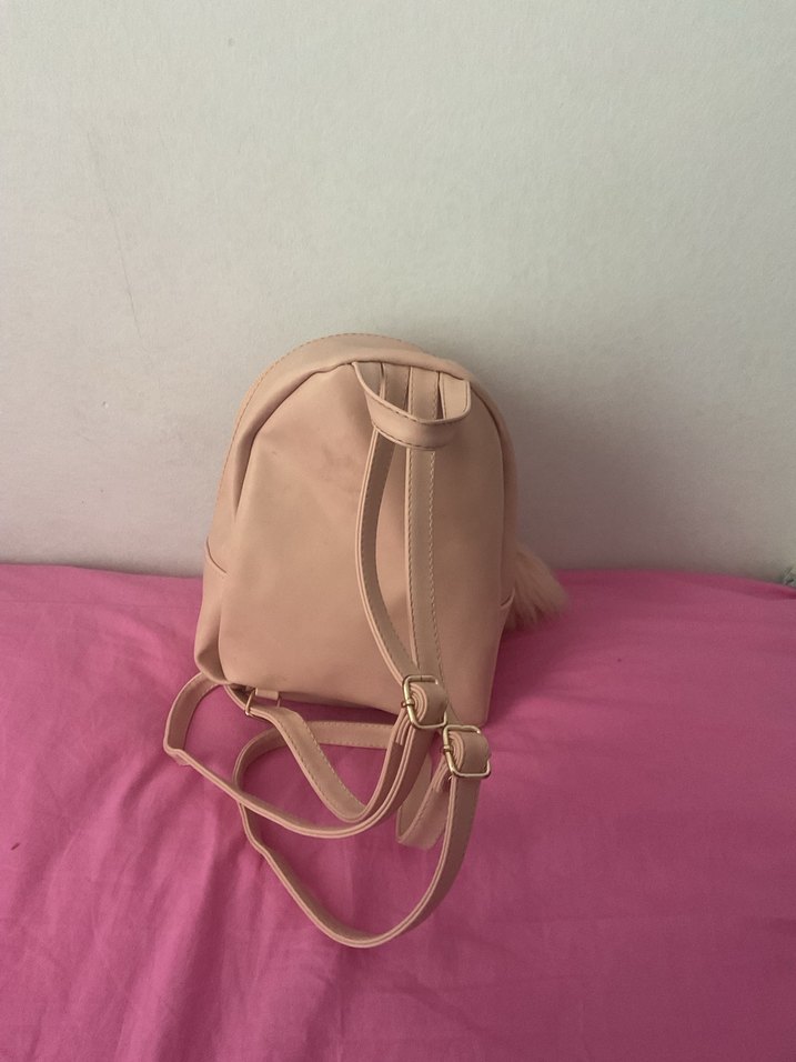 Çocuk Parlak Pembe Sırt Çantası - Görsel 3