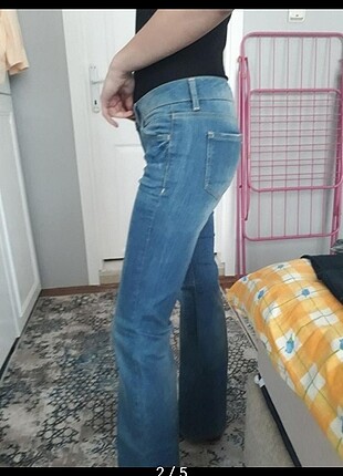 32 Beden mavi Renk Jeans