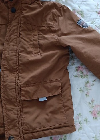 Erkek Çocuk Kahverengi Kapüşonlu Mont - Görsel 9
