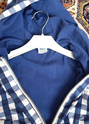 Erkek Çocuk Mavi Kareli Rahat yagmurluk - Görsel 5