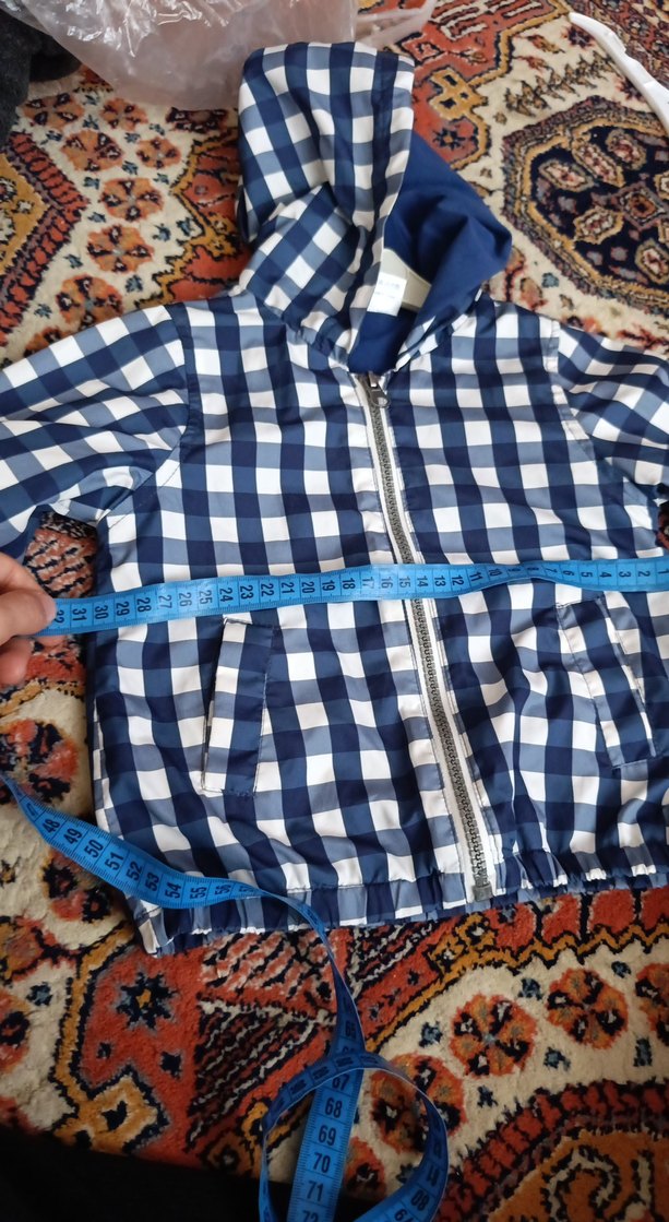 Erkek Çocuk Mavi Kareli Rahat yagmurluk - Görsel 4