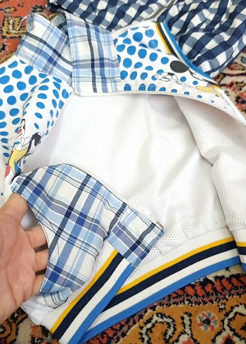 Renkli Baskılı Kapüşonlu Erkek Çocuk Yeleği - Görsel 6