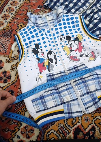 Renkli Baskılı Kapüşonlu Erkek Çocuk Yeleği - Görsel 5