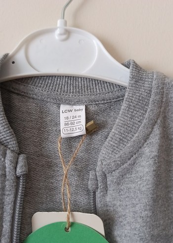 Gri Fermuarlı Erkek Çocuk Yeleği - Görsel 2